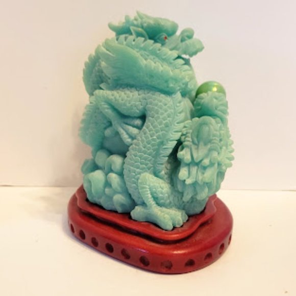 Fire Breathing Dragons Carved Statue with Gazing Ball - Picture 3 of 9